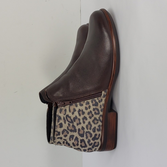 NAOT HELM BROWN LEATHER CHEETAH PRINT SUEDE SIDES ZIP BOOTIES WOMEN'S 42 L 11 - Picture 3 of 11